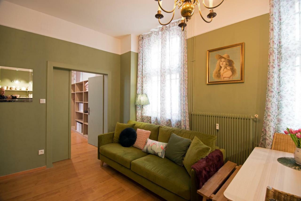 Mademoiselle  17 Boulevard du Champ de Mars Colmar Extérieur photo